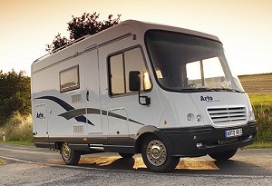 niesmann2004-ARTO59.jpg niesmann2004-ARTO59.jpg