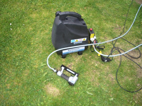 18uni Ny Kompressor 002.jpg