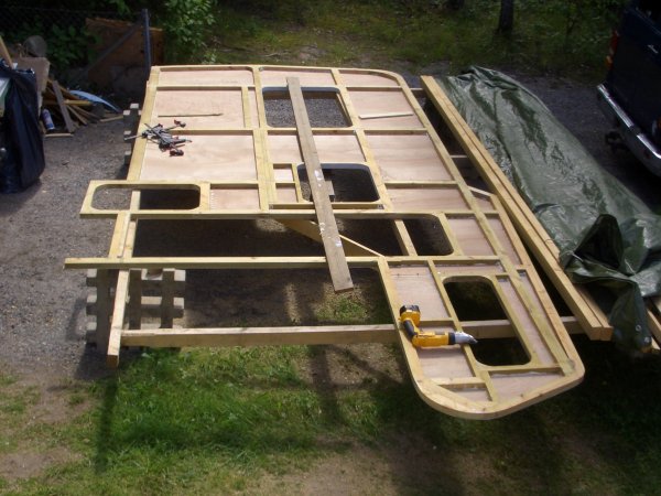 29 juni 2008H vägg redo husbil 003 C.jpg 29 juni 2008H vägg redo husbil 003 C.jpg