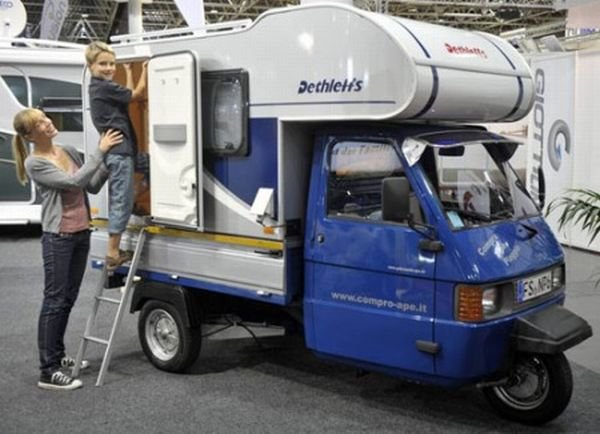 piaggio-ape-moca-camper_5SbTm_3868.jpg