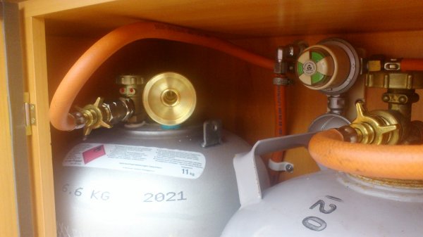 Alugas.jpg Alugas.jpg