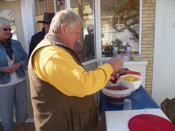 P1000910(1).JPG P1000910(1).JPG