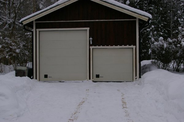 Garage2.jpg