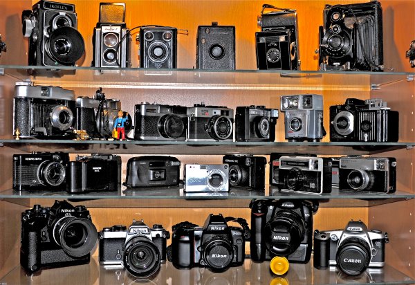 KAMERASKÅPET 003.jpg KAMERASKÅPET 003.jpg