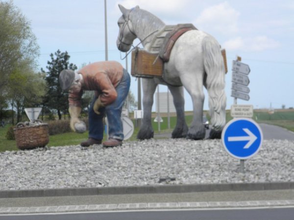 P4272473 (Small).JPG