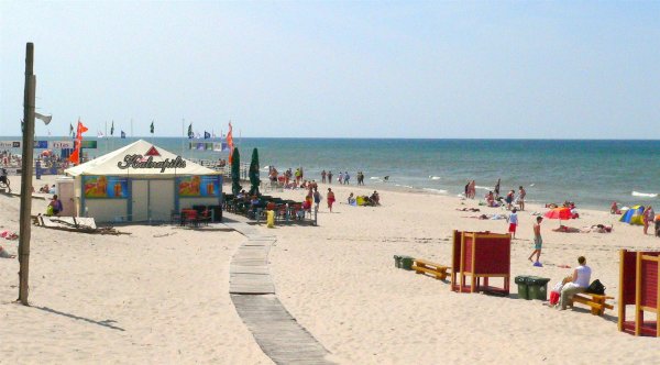 090625 (Large).jpg 090625 (Large).jpg