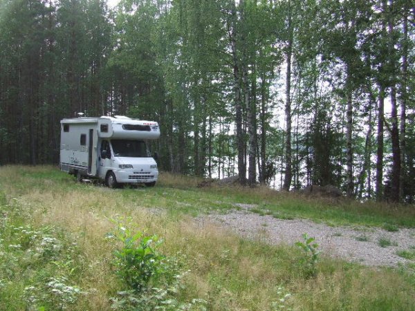 075 31 juli Nattplats vid Änghultasjön.JPG 075 31 juli Nattplats vid Änghultasjön.JPG