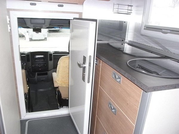 RIMG0010 (Large).jpg RIMG0010 (Large).jpg