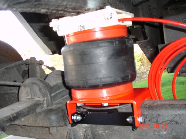 Luftfjädring montering 034.jpg