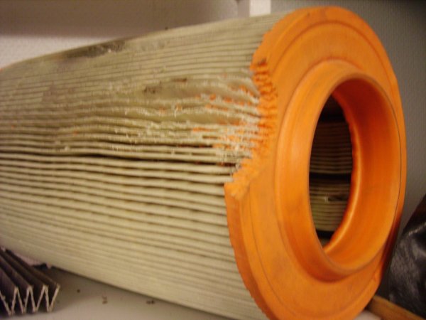 Luftfilter 001.jpg Luftfilter 001.jpg