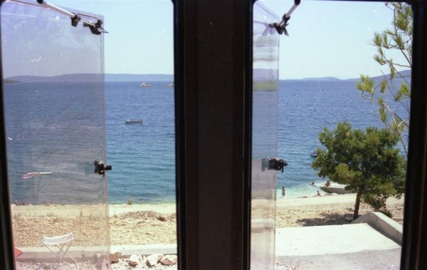 img609 (Large).jpg img609 (Large).jpg