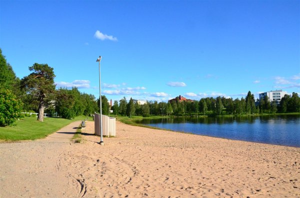 DSC_2895 (Large).JPG DSC_2895 (Large).JPG