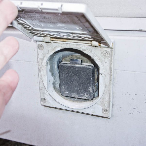 Gasolpåfyllning2.jpg Gasolpåfyllning2.jpg