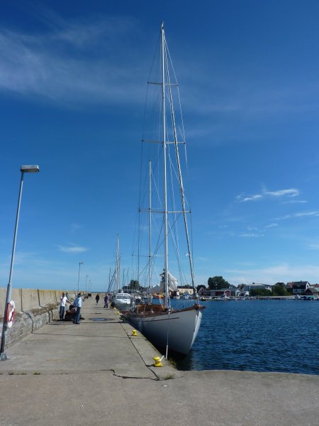 Hbk130418.jpg