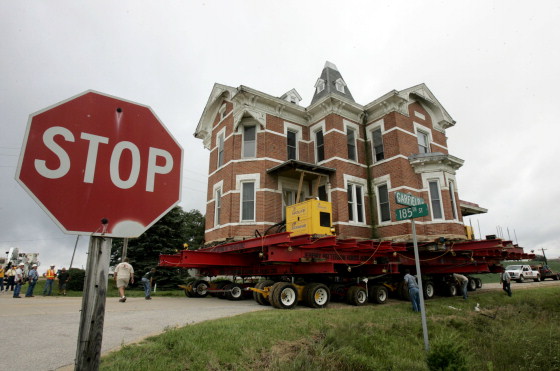 mansion.jpg
