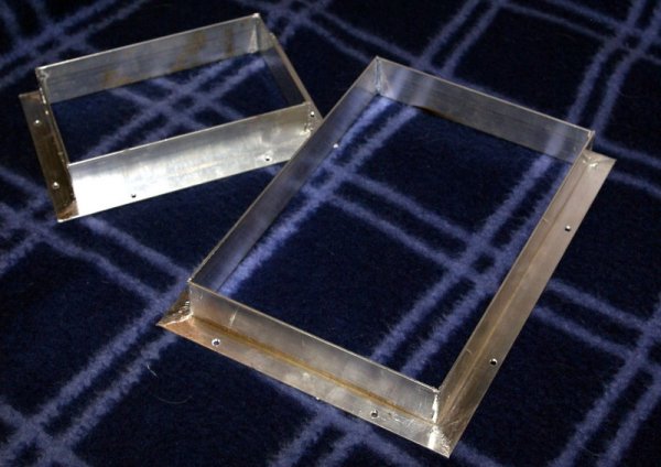 1e-aluram.jpg 1e-aluram.jpg