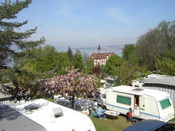 Vitznau - camping.JPG Vitznau - camping.JPG