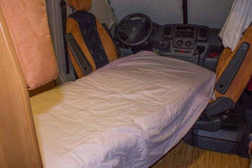 Bädd fram.jpg Bädd fram.jpg