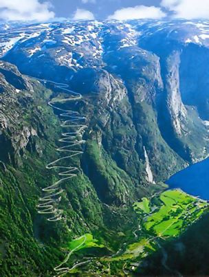 Lysefjorden,Norge.jpg
