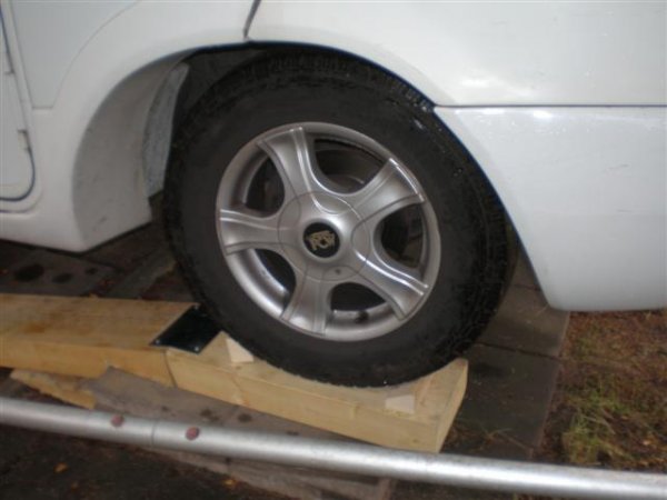 P9020005 (Small).JPG