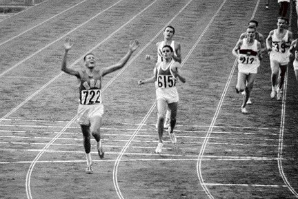 10000 m.jpg