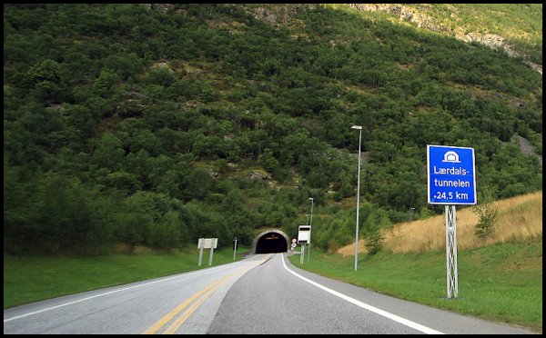 world's-largest-tunnel.jpg