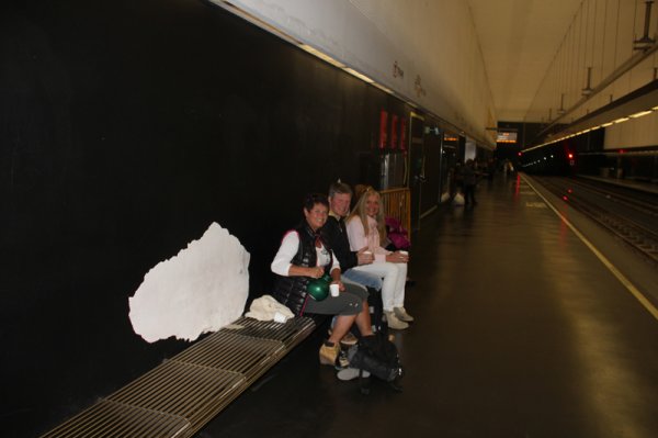 131227 i väntan på tåget.jpg