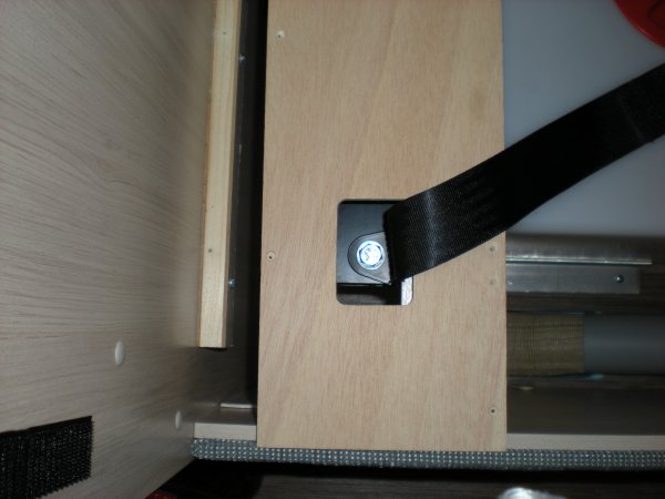 4 Säkerhetsbälte skivans rörelse vid belastning.JPG