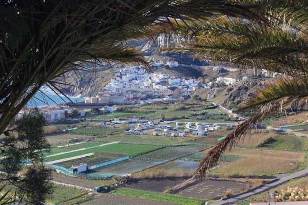 2014-01-22 Vår ställplats sedd från borgen.jpg