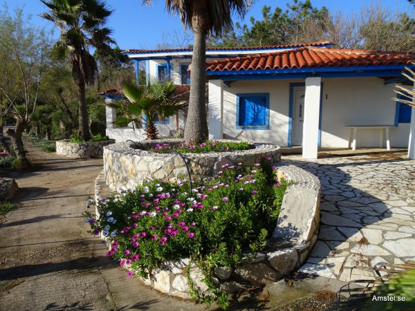 1409hbk-02.JPG 1409hbk-02.JPG