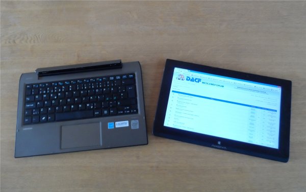 base enhed og tablet.jpg base enhed og tablet.jpg