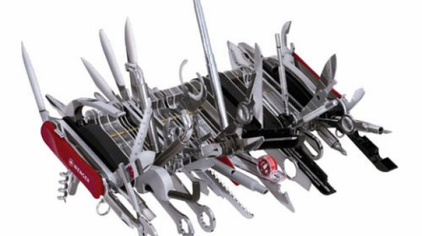 Wenger-Giant-Swiss-Army-Knife.jpg