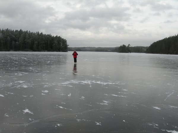 Långfärds skridsko tur på Säven 090106 001.jpg