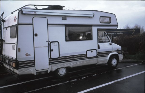 Kiel + husbil 90032.jpg Kiel + husbil 90032.jpg