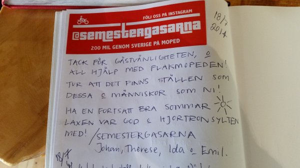 från iphone 4 015.jpg