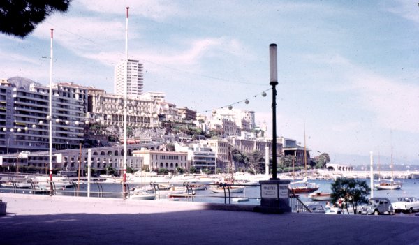 baba mon.jpg baba mon.jpg