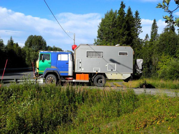 Ovanlig Husbil 001.JPG