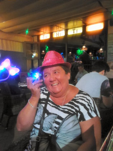 2014-10-18 21.34.23.jpg 2014-10-18 21.34.23.jpg