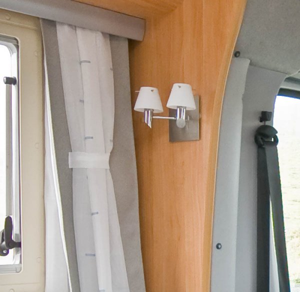 Lampett 660SL.jpg Lampett 660SL.jpg