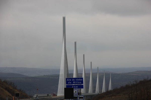 20150325 Bron vid Millau.jpg
