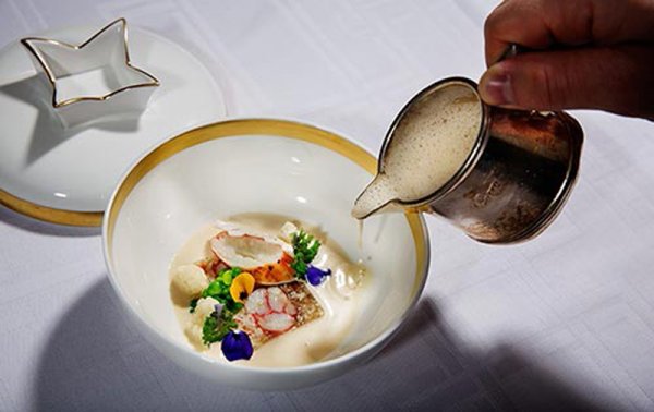 Nobelmeny.jpg Nobelmeny.jpg