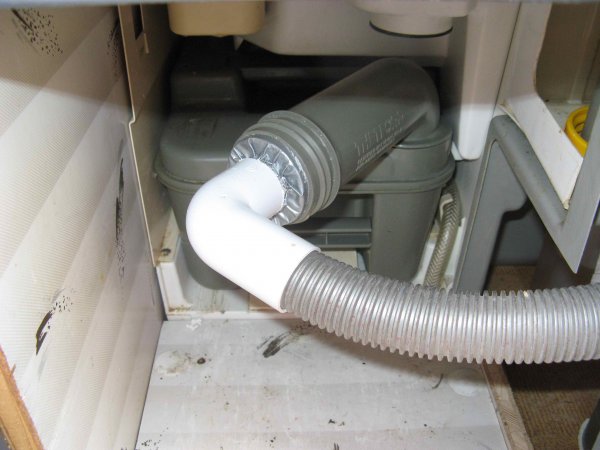 Anslutning toatank.jpg