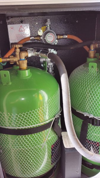 20150526_164459.jpg 20150526_164459.jpg