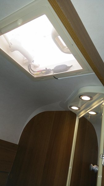 SÄNDARE.jpg SÄNDARE.jpg