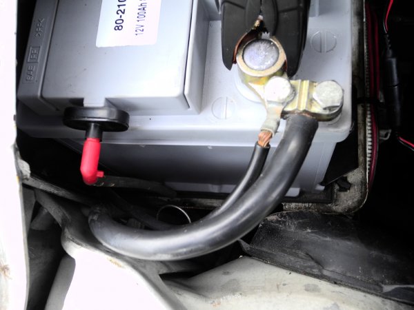 batt.kab.jpg batt.kab.jpg