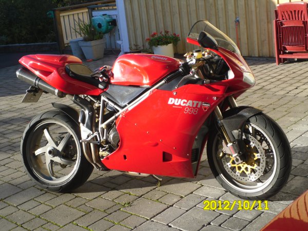 Ducati 998 Biposto-02.JPG