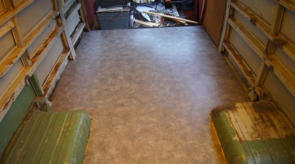 fär golv.JPG