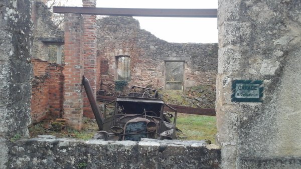 Oradour 10 151106.jpg