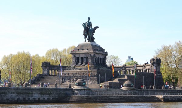 frän andra hållet.jpg