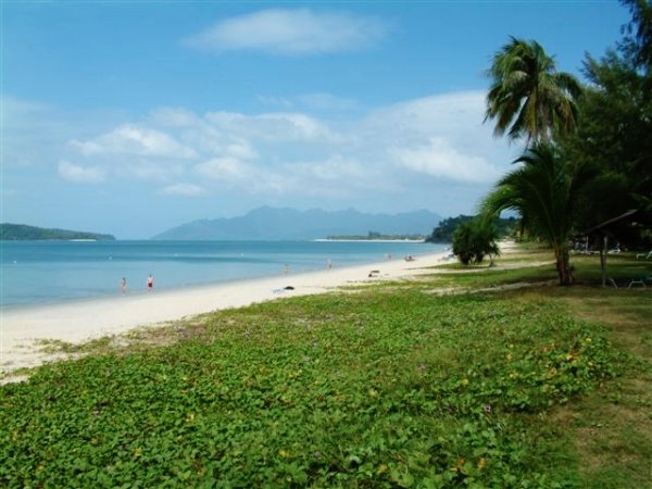 Fin strand vid hotellet.JPG